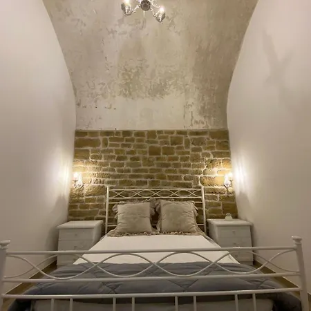 Maison Louis